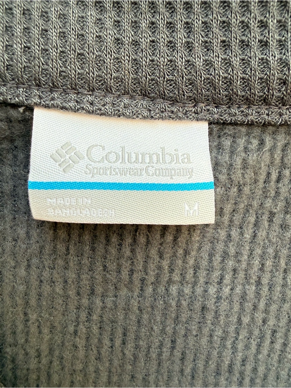 Columbia Holly Hideaway Cardigan Women's M Omni Wick Waffle Knit Button Front - Picture 6 of 6